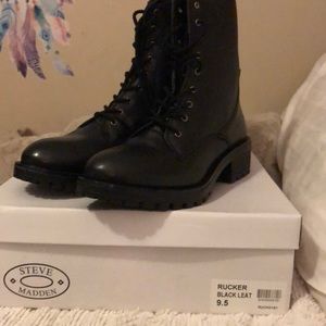 Steve Madden Rucker Combat Boots Sz 9.5 NIB!